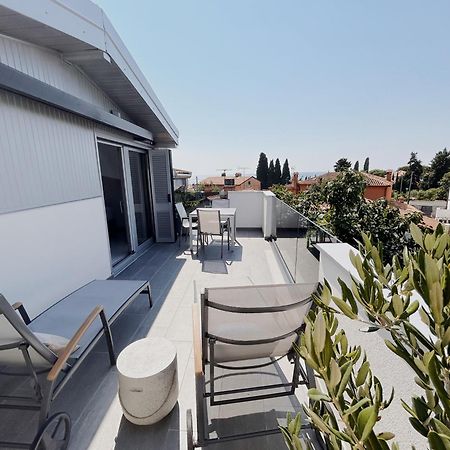 Sunny House Apartment Zambratija  Exterior foto