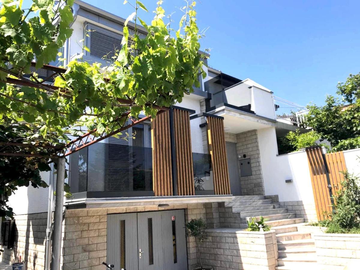 Sunny House Apartment Zambratija  Exterior foto
